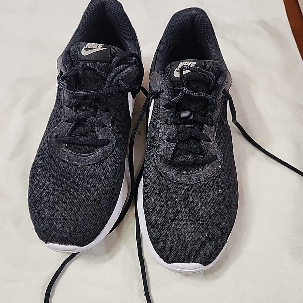 Nike Black and White Sneakers